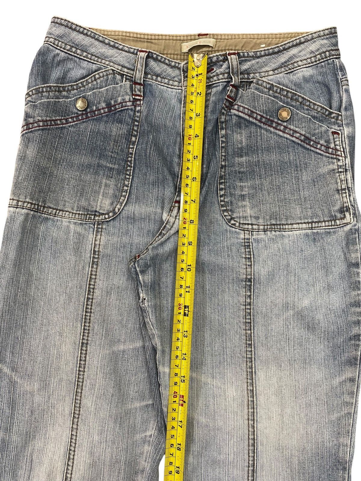 Japanese Brand Japanese Brand Blue Wash Arrow Line Style Flare Jeans Size US 28 / EU 44 - 10 Thumbnail