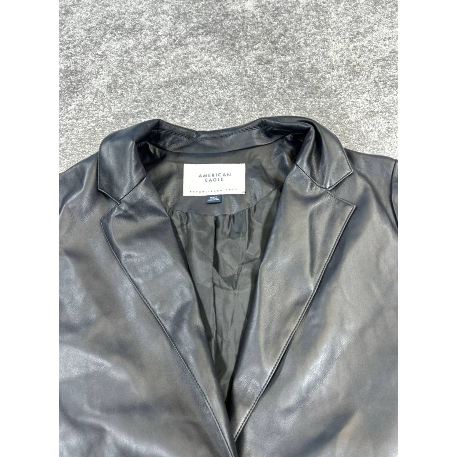 American Eagle Outfitters American Eagle Jacket Womens Medium Black Faux Leather Size M / US 6-8 / IT 42-44 - 2 Thumbnail