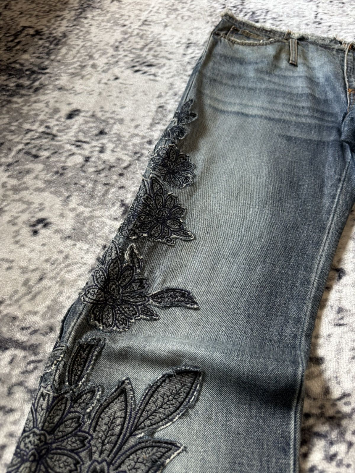 GOSTAR DE FUGA Sportmax Code By Max Mara Ornamental Embroidery Flared Jeans Size US 30 / EU 46 - 11 Thumbnail