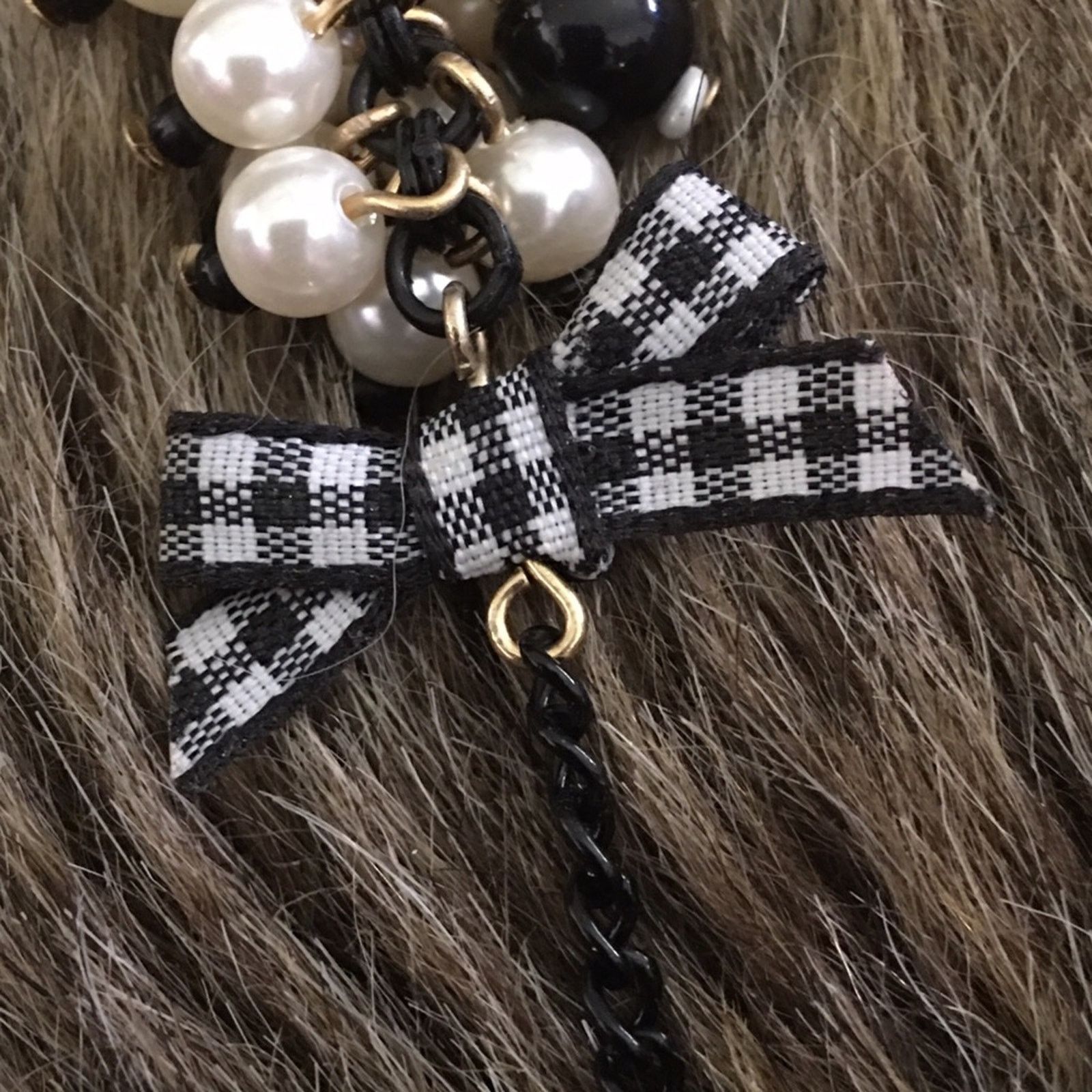 Jewelry Black and white gingham bow pearl chain earrings Size ONE SIZE - 3 Thumbnail