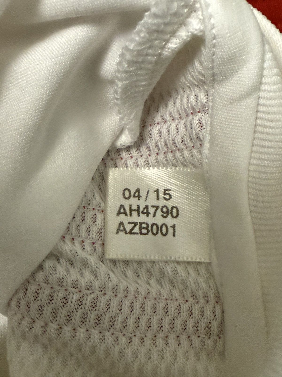 Adidas Bayern Munich 2015/16 Adidas Men’s Away Jersey A44790 Size US S / EU 44-46 / 1 - 5 Thumbnail