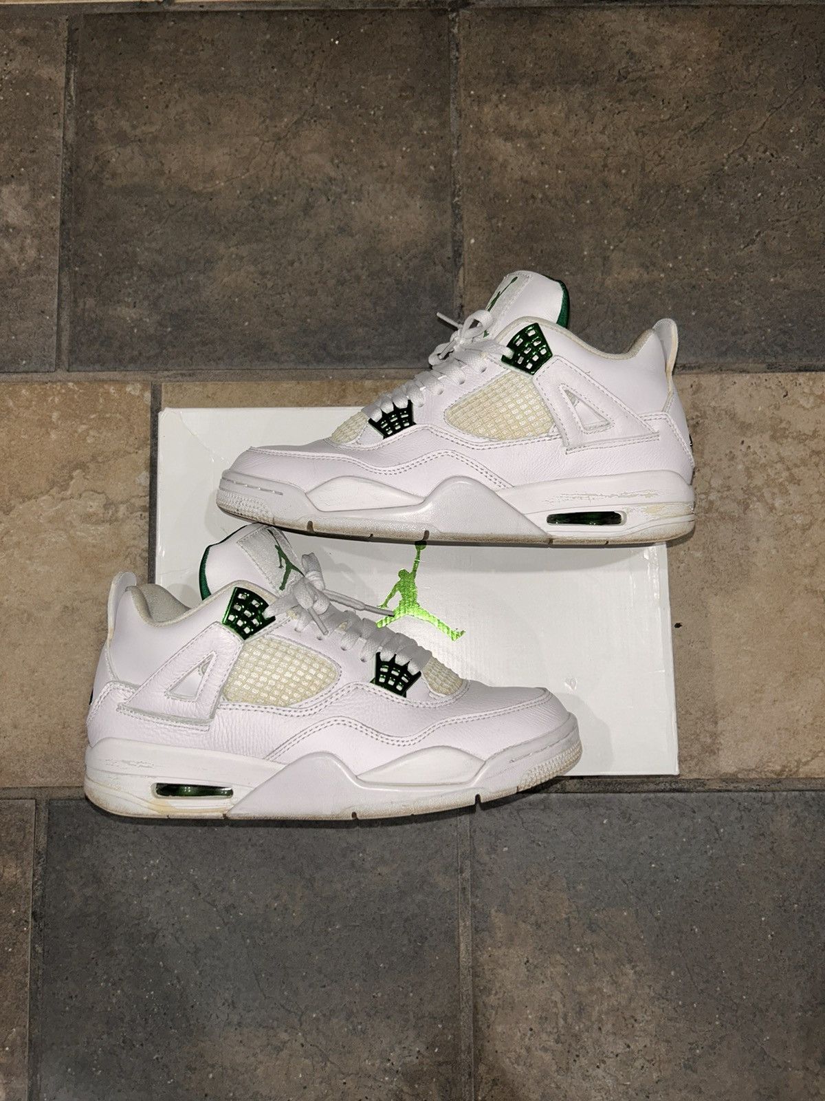 volt green jordan 4