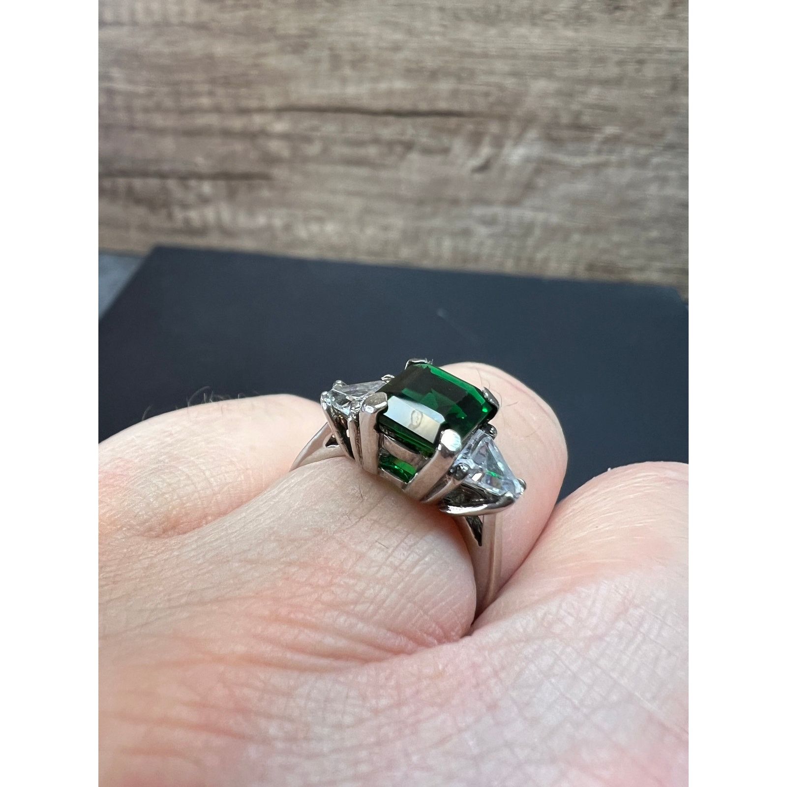 Other Vintage synthetic emerald 925 silver ring size 7 Size ONE SIZE - 5 Thumbnail