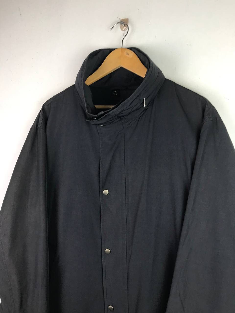 Burberry × Vintage Vintage Burberry All Black Long Jacket Size US XL / EU 56 / 4 - 5 Thumbnail