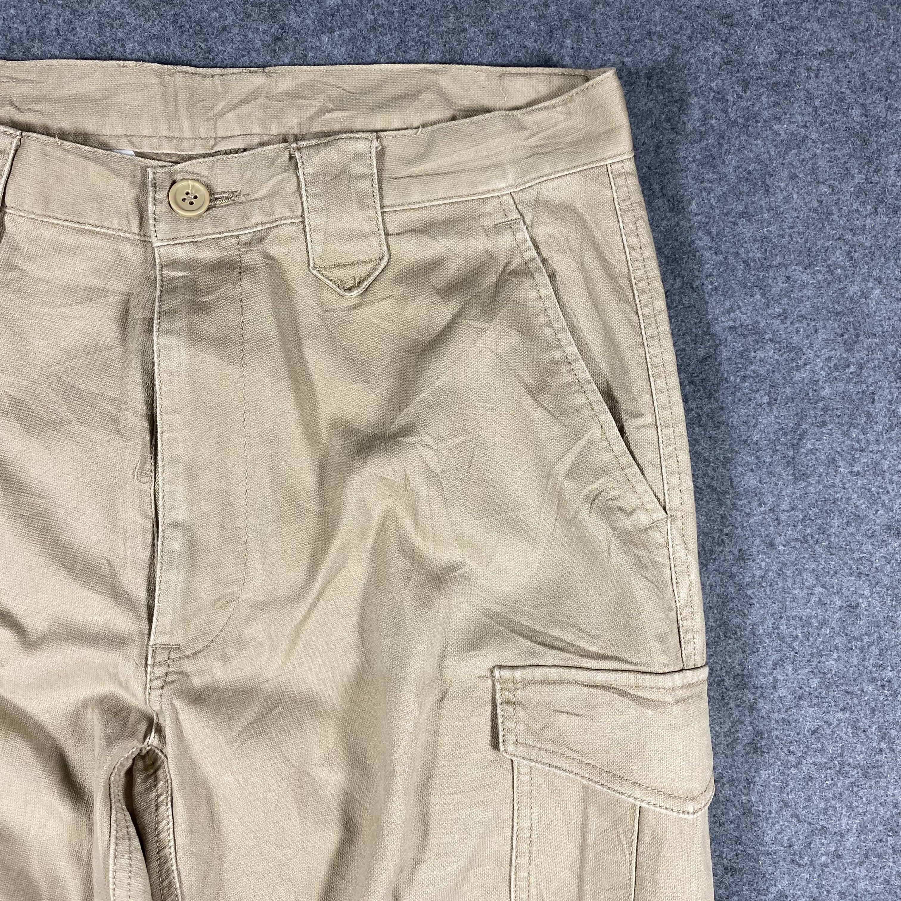 Japanese Brand Japanese Brand Multipocket Tactical Cargo Pants Size US 26 / EU 42 - 3 Thumbnail