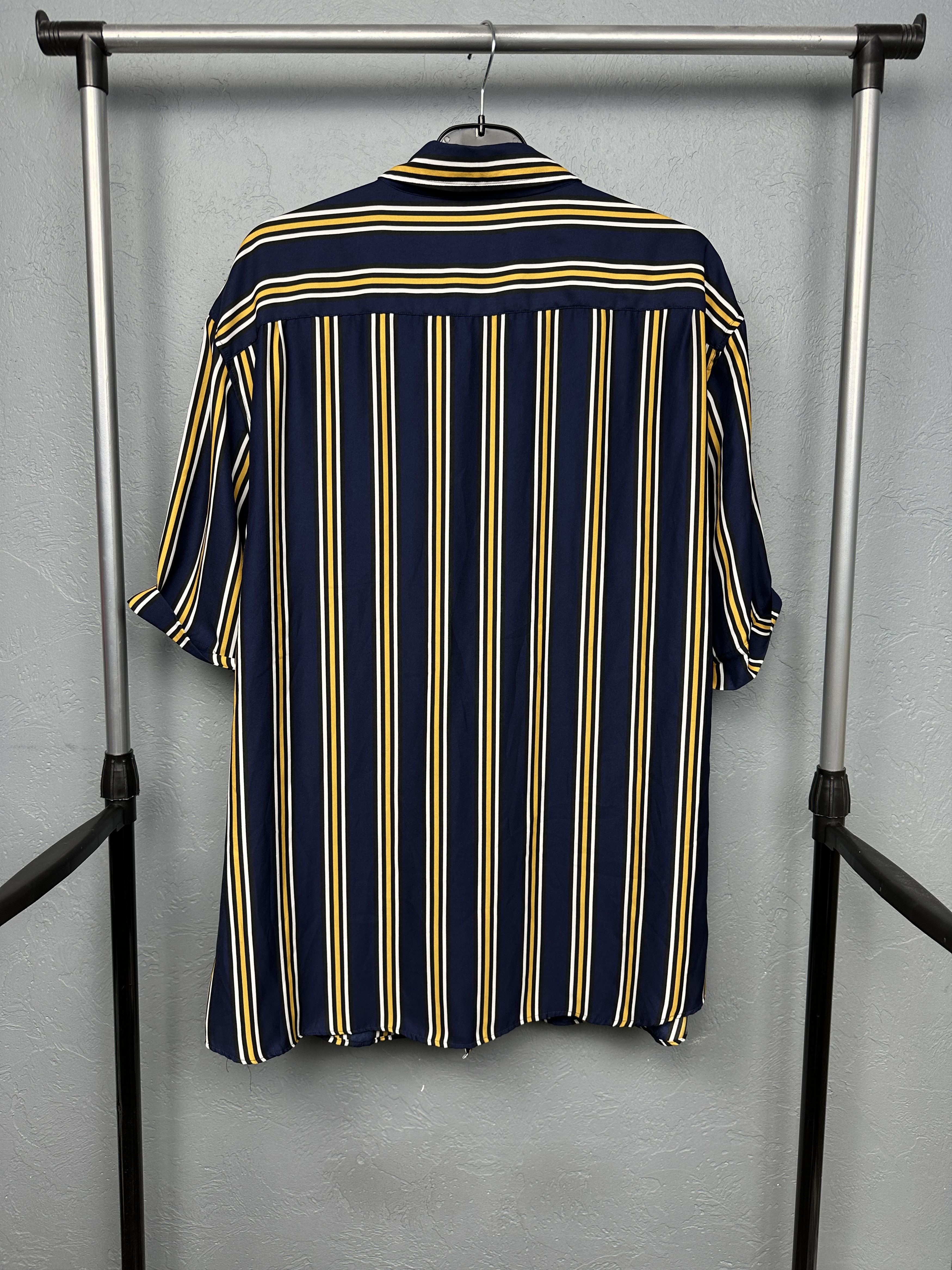 Fred Perry Fred Perry Mens Short Sleeve Striped Shirt Size US XL / EU 56 / 4 - 7 Thumbnail