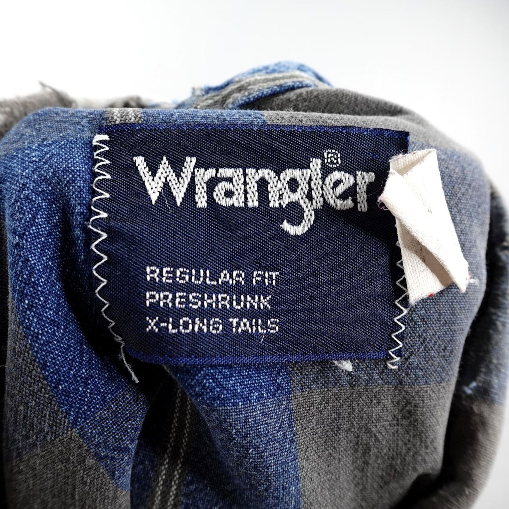 Wrangler VINTAGE Wrangler Shirt Mens XL Blue Gray Plaid Chambray Western Pearl Snap 90s Size US XL / EU 56 / 4 - 6 Thumbnail