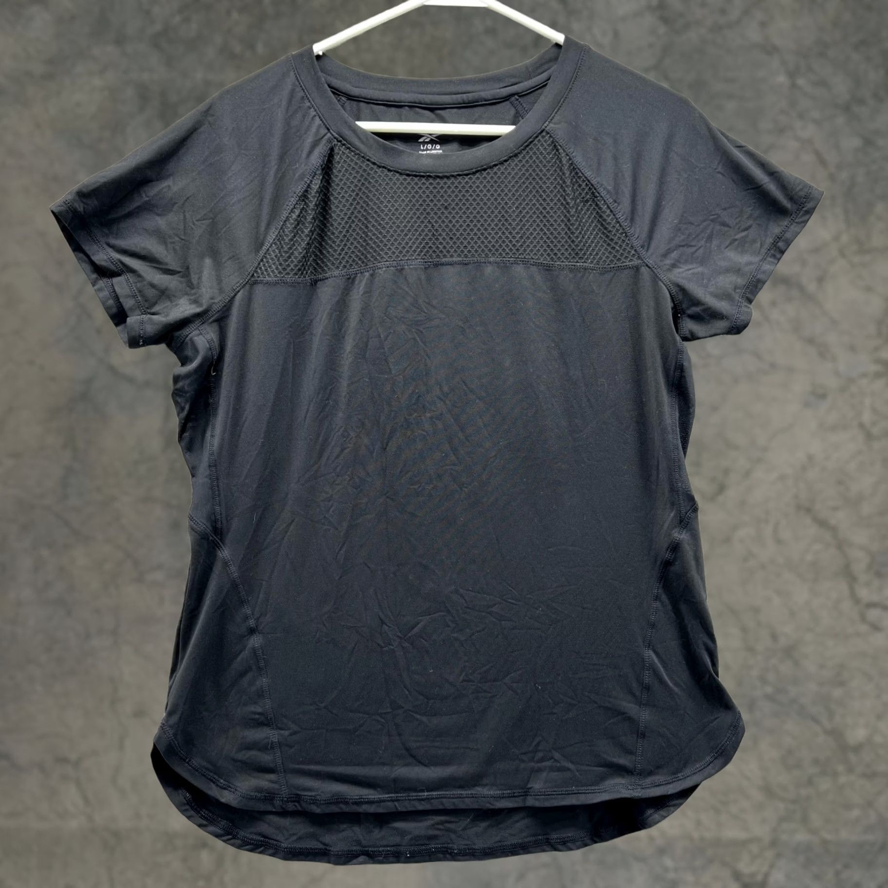 Reebok Reebok Shirt Women Large Black Athletic Training Crewneck Short Sleeve T-Shirt Best for Casual Sports Activewear Size L / US 10 / IT 46 - 1 Thumbnail