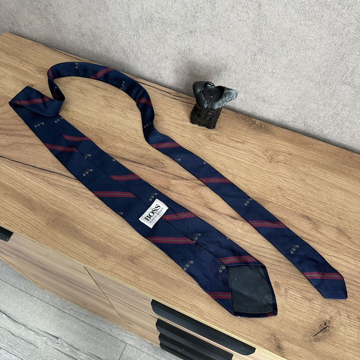 Hugo Boss × Vintage Vintage Hugo Boss Tie Silk 00s Y2K Italy Old Money Size ONE SIZE - 2 Thumbnail