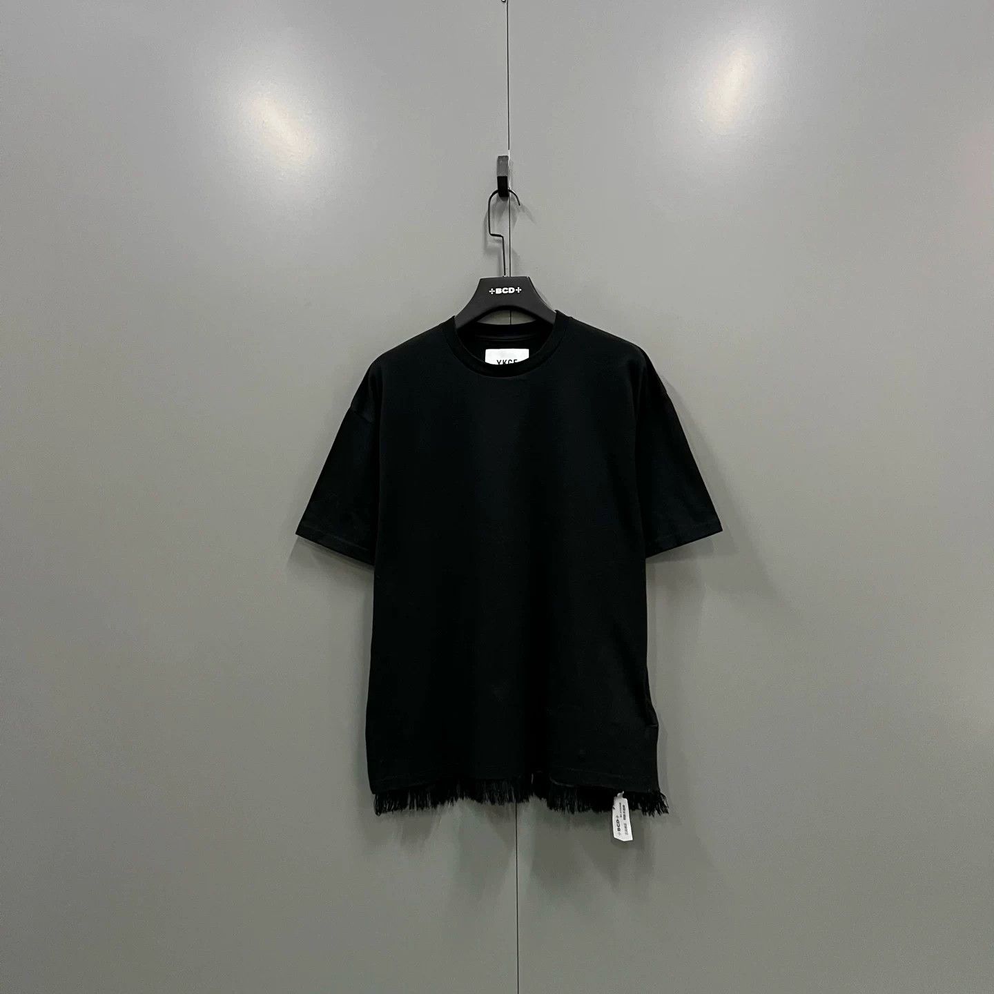 Other YKGF Black Back Tassel Logo T-Shirt Size US M / EU 48-50 / 2 - 1 Thumbnail