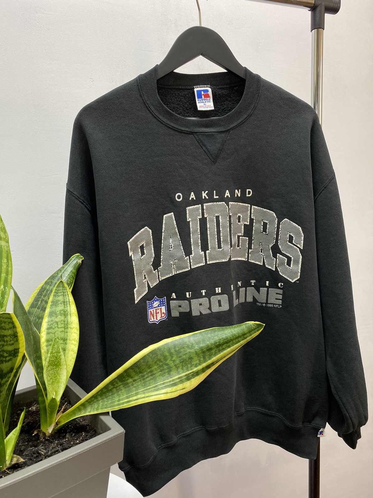 NFL × Russell Athletic × Vintage 1995 RAIDERS FOOTBALL SWEATSHIRT / MADE IN USA RUSSELL Size US XXL / EU 58 / 5 - 3 Thumbnail