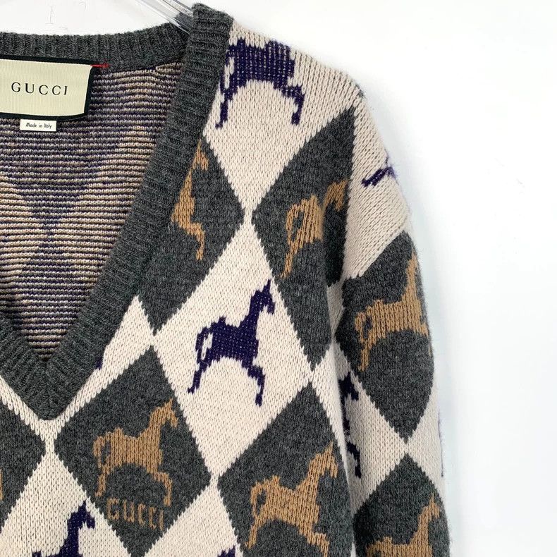 Gucci Gucci Color-blocked warhorse V-neck wool long-sleeved sweat Size US M / EU 48-50 / 2 - 3 Thumbnail