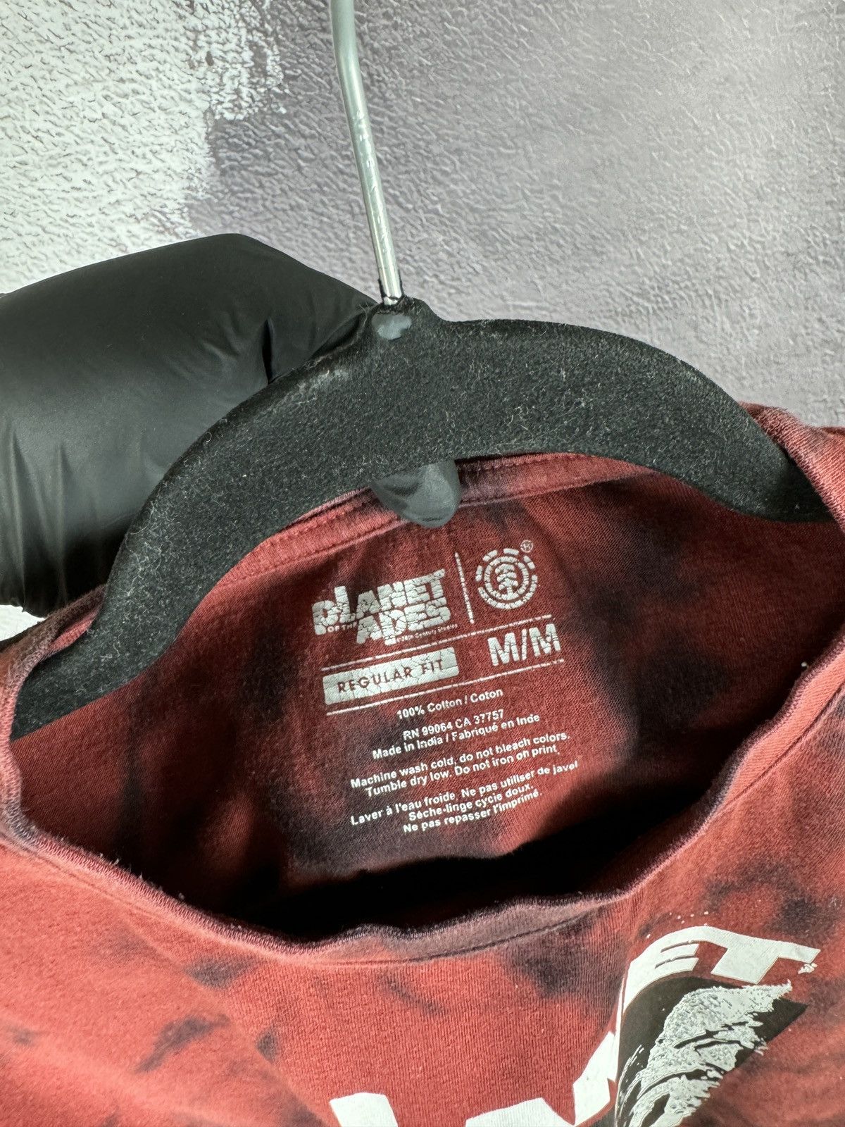 Element Planet of the Apes x Element red big logo skateboarding tee Size US M / EU 48-50 / 2 - 8 Thumbnail