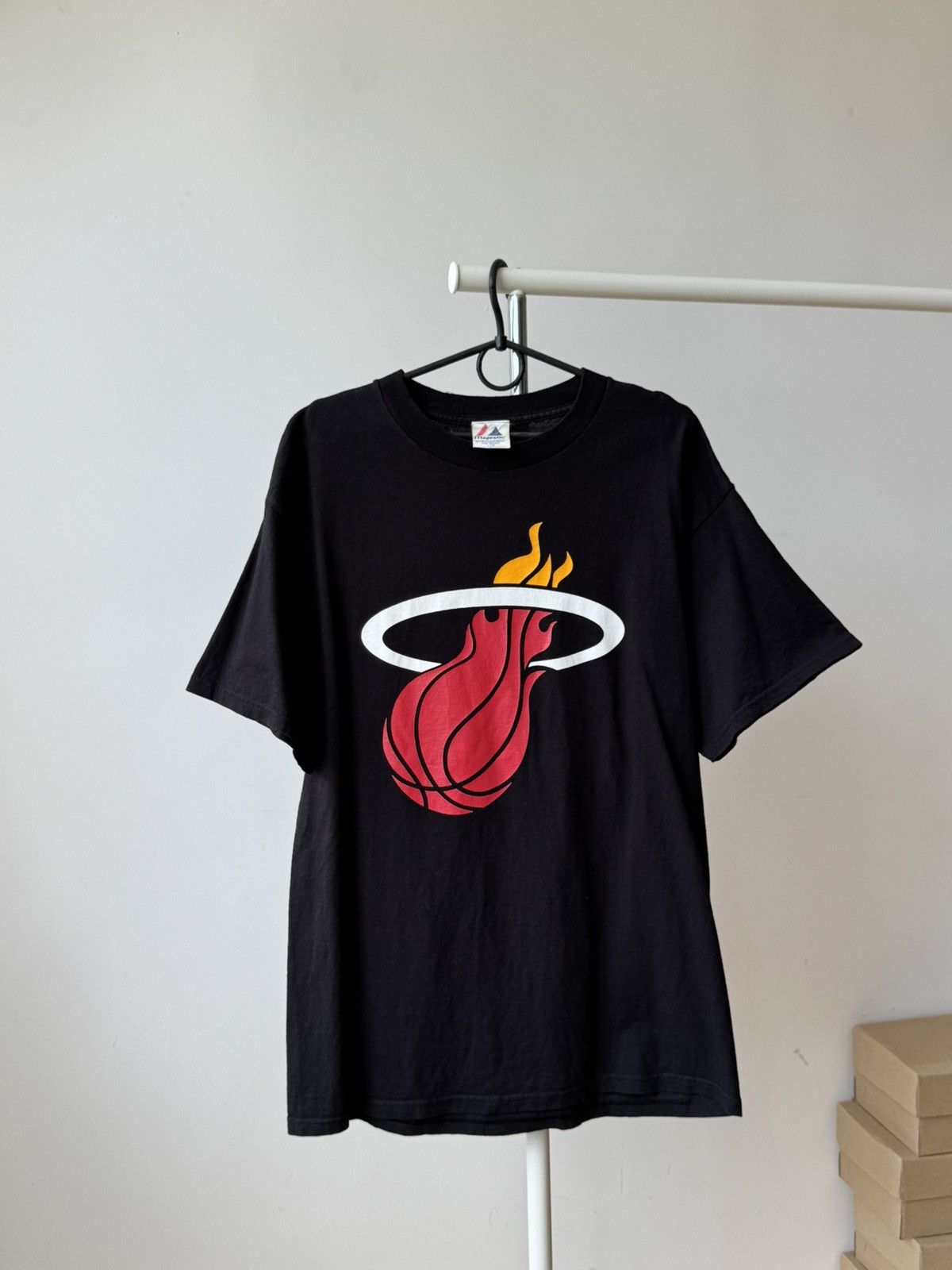 NBA Vintage 90s Shaquille O'Neal Miami Heat NBA T-shirt Size US L / EU 52-54 / 3 - 1 Thumbnail