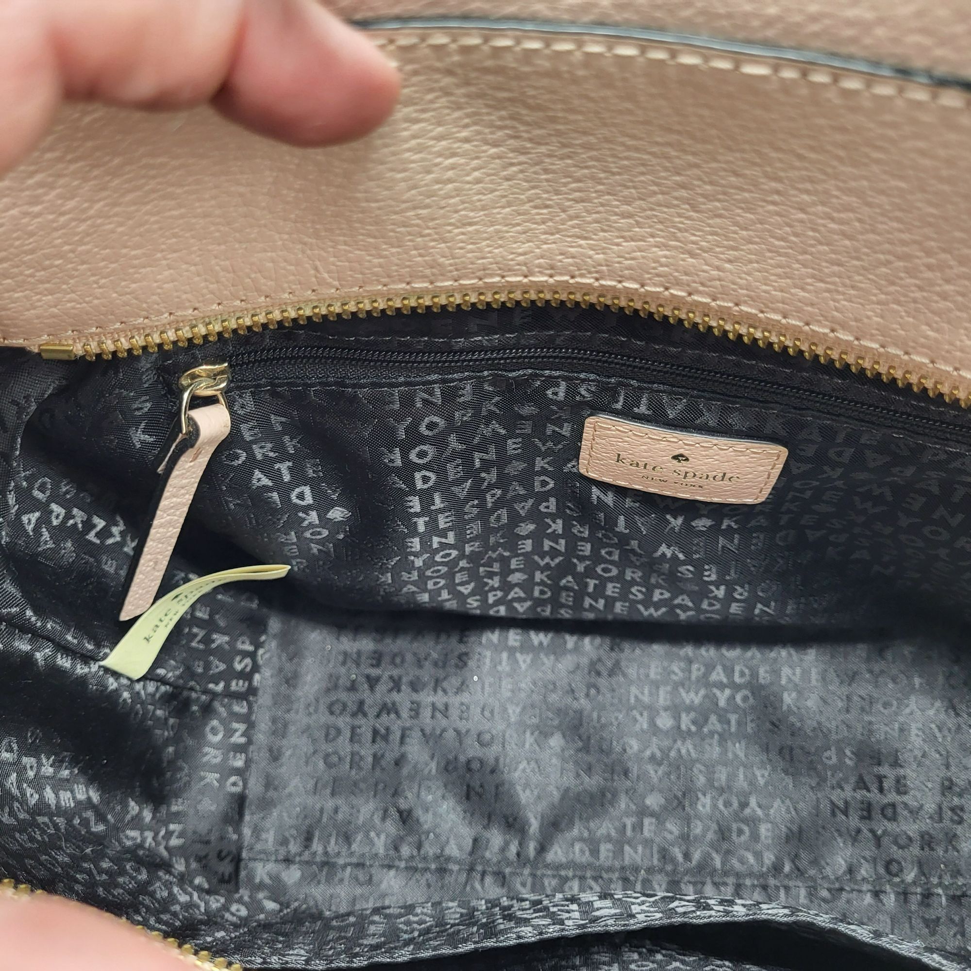 Kate Spade Kate Spade Medium Cedar Street Hayden Leather Handbag Purse Size ONE SIZE - 4 Thumbnail