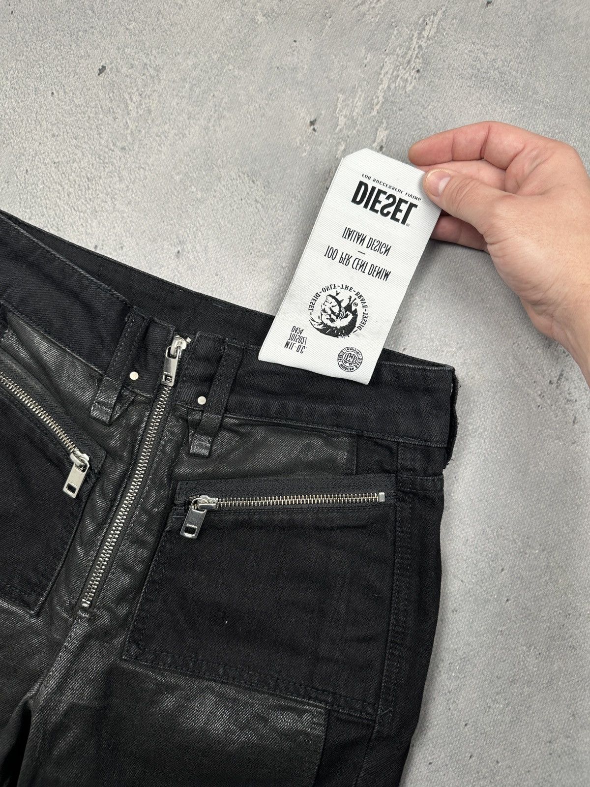Diesel Diesel Industry Moto Coated Panel Zip Jeans Black Raw Hem Size 27" / US 4 / IT 40 - 17 Thumbnail