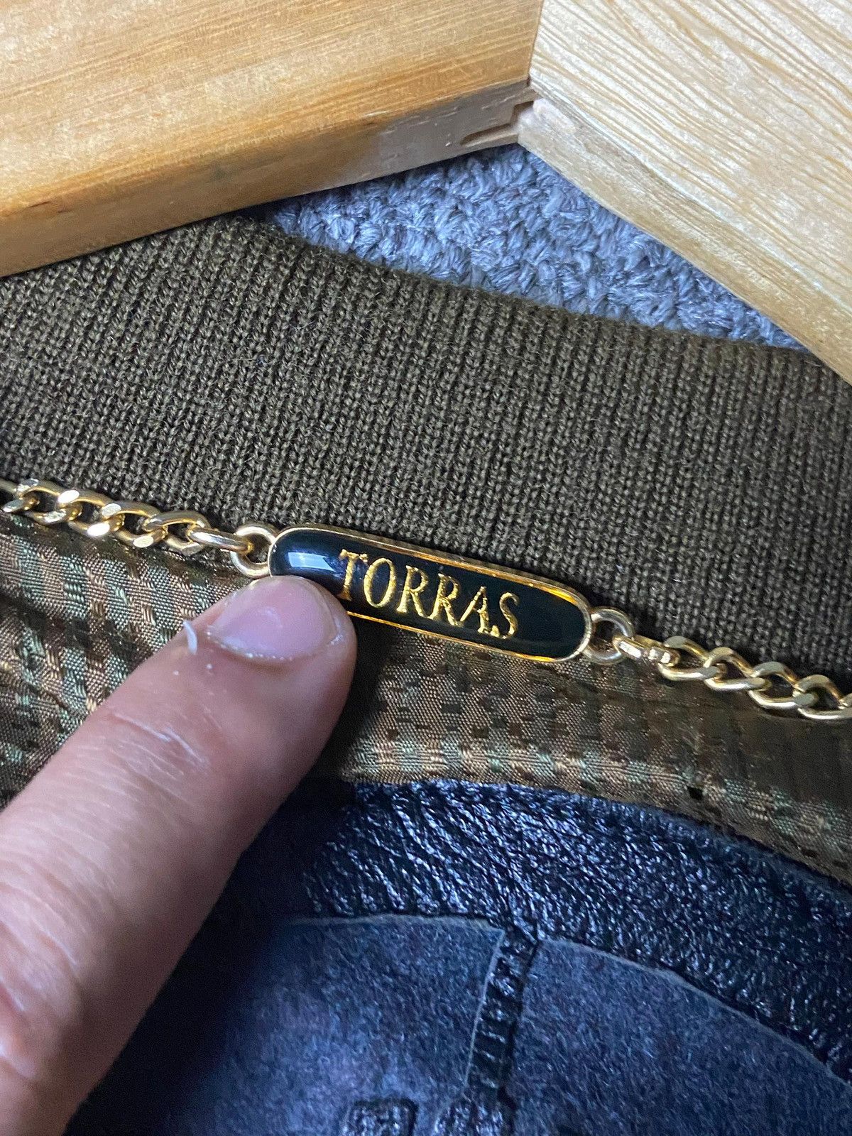 Japanese Brand Vintage TORRAS Brand Sweater Jacket (154) Size US L / EU 52-54 / 3 - 7 Thumbnail
