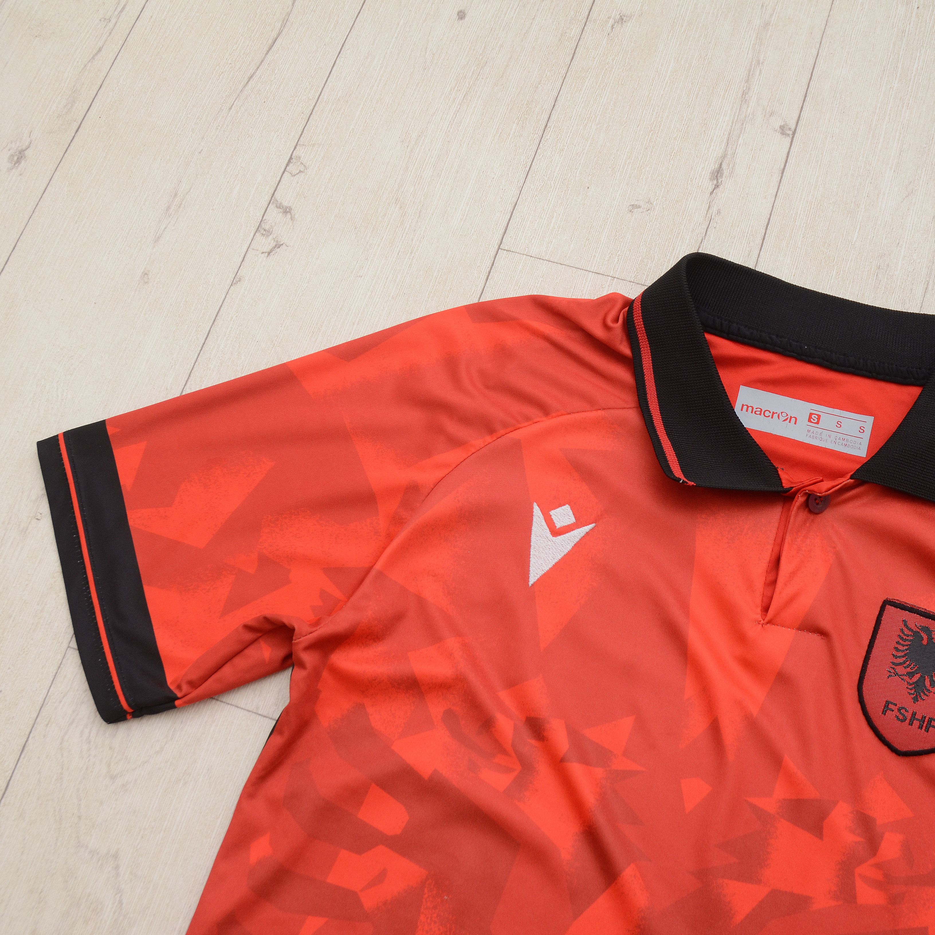 Other Albania 2023/2024 Macron Home Football Shirt Soccer Jersey Size US S / EU 44-46 / 1 - 5 Thumbnail