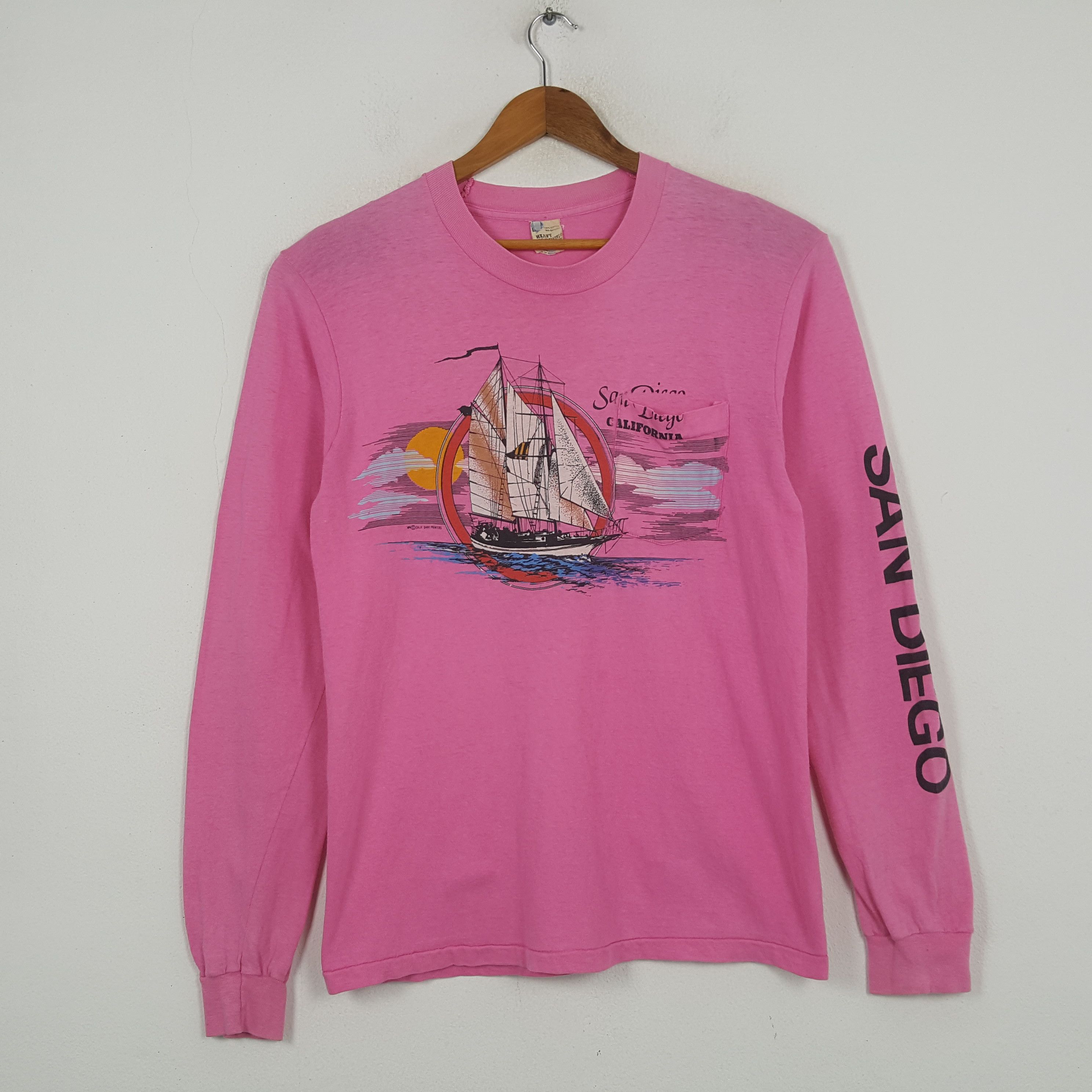 Vintage Vintage SAN DIEGO American Streetwear Style T-shirt 31 Size US M / EU 48-50 / 2 - 1 Thumbnail