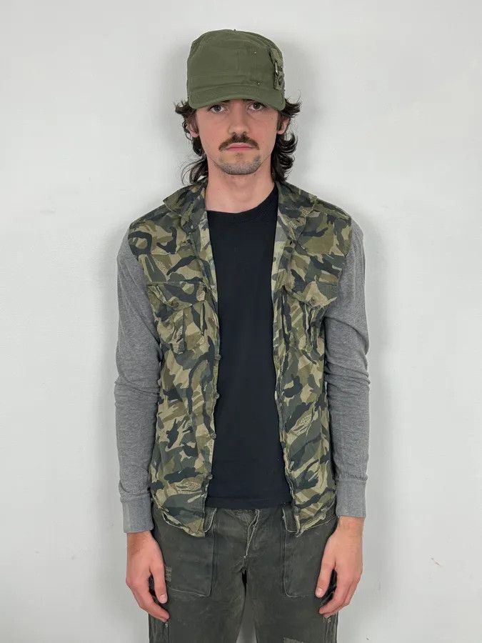 Dolce & Gabbana 2000s Dolce & Gabbana Green & Grey Camo Hybrid Shirt Size US S / EU 44-46 / 1 - 2 Thumbnail