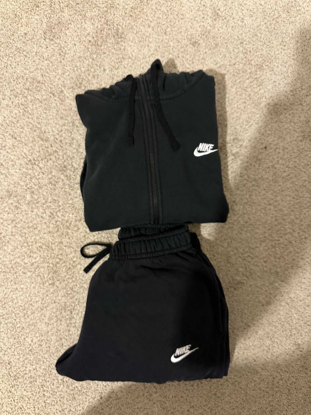 womens black nike sweat suit