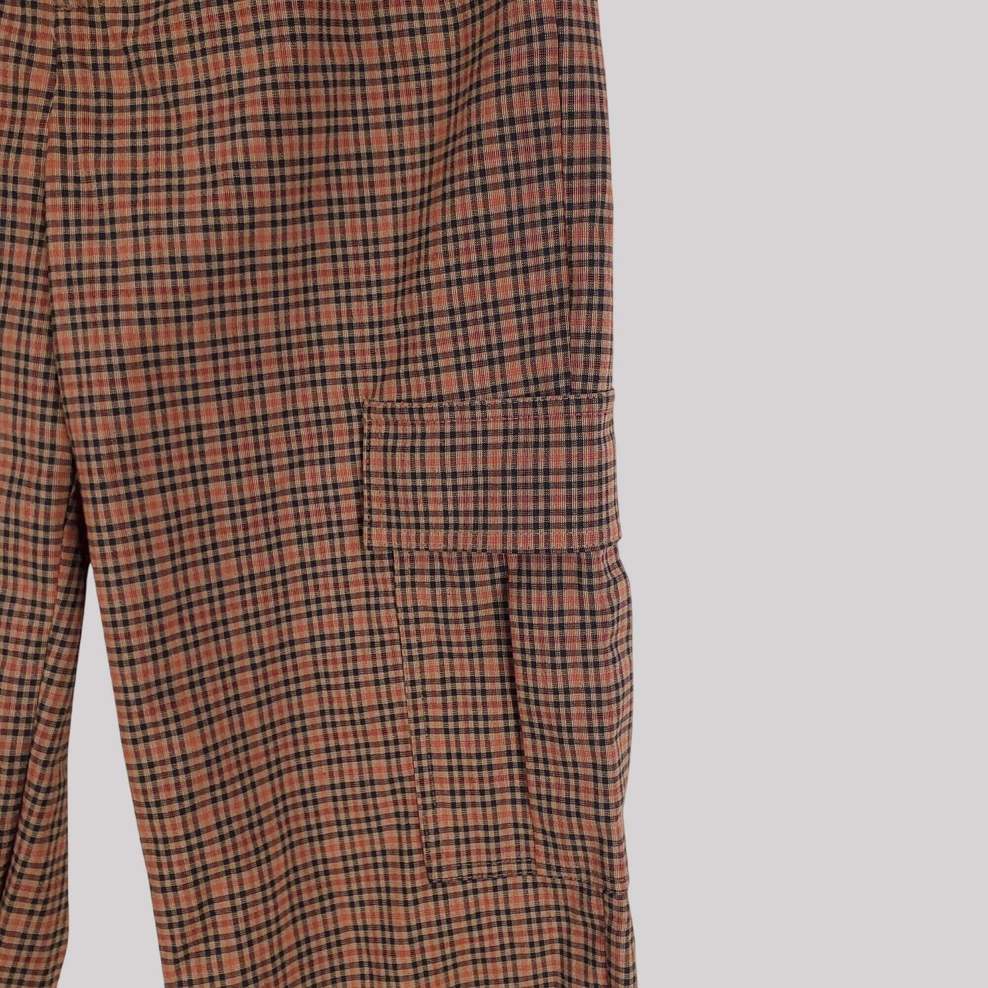 Urban Outfitters Urban Outfitters Brown/Tan Checkered Plaid Cargo Jogger Pant Size 28" / US 6 / IT 42 - 10 Thumbnail