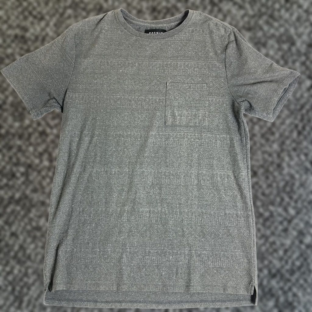 Pacsun PacSun H28 Men's Gray Striped Short Sleeve T-Shirt Size M Crew Neck Basic Tee All Seasons Shirt Size US M / EU 48-50 / 2 - 1 Thumbnail