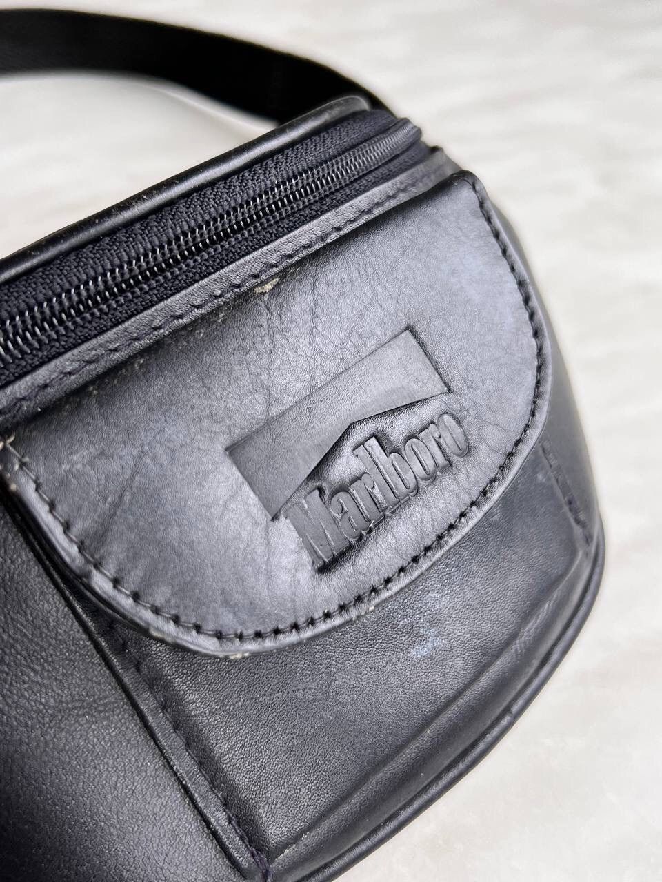 Marlboro × Vintage Vintage 90s Marlboro leather bag messenger black vintage Size ONE SIZE - 2 Thumbnail