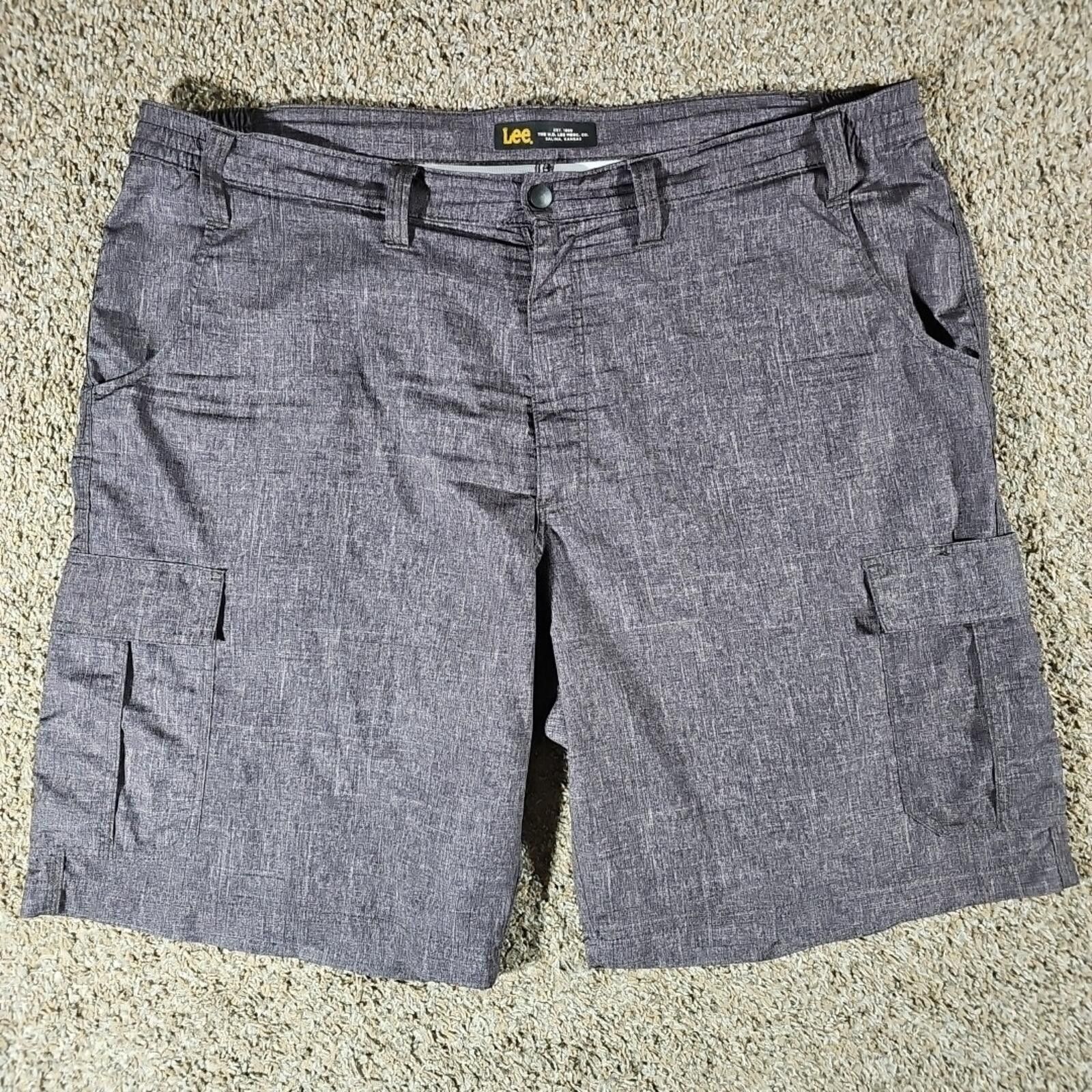 Lee Lee Gray Sz 44 Cargo Flap Pocket Shorts Size US 44 / EU 60 - 1 Thumbnail