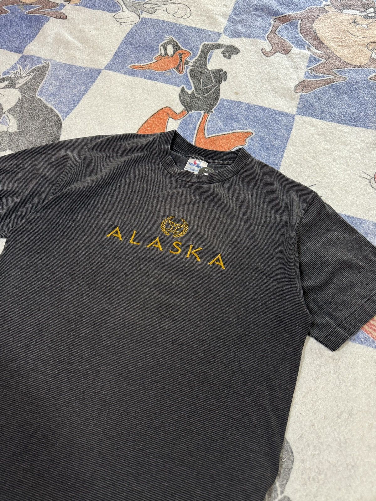Vintage Vintage alaska tee Size US L / EU 52-54 / 3 - 2 Thumbnail