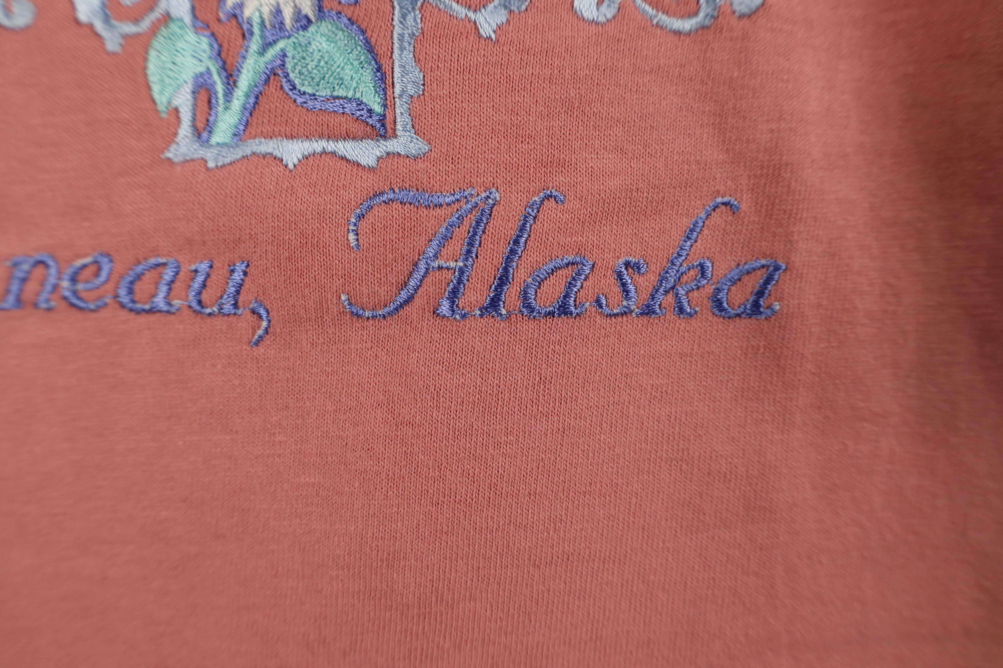 Vintage Vintage 90s Streetwear Alaska Flower Heavyweight T-Shirt Size XL / US 12-14 / IT 48-50 - 6 Thumbnail