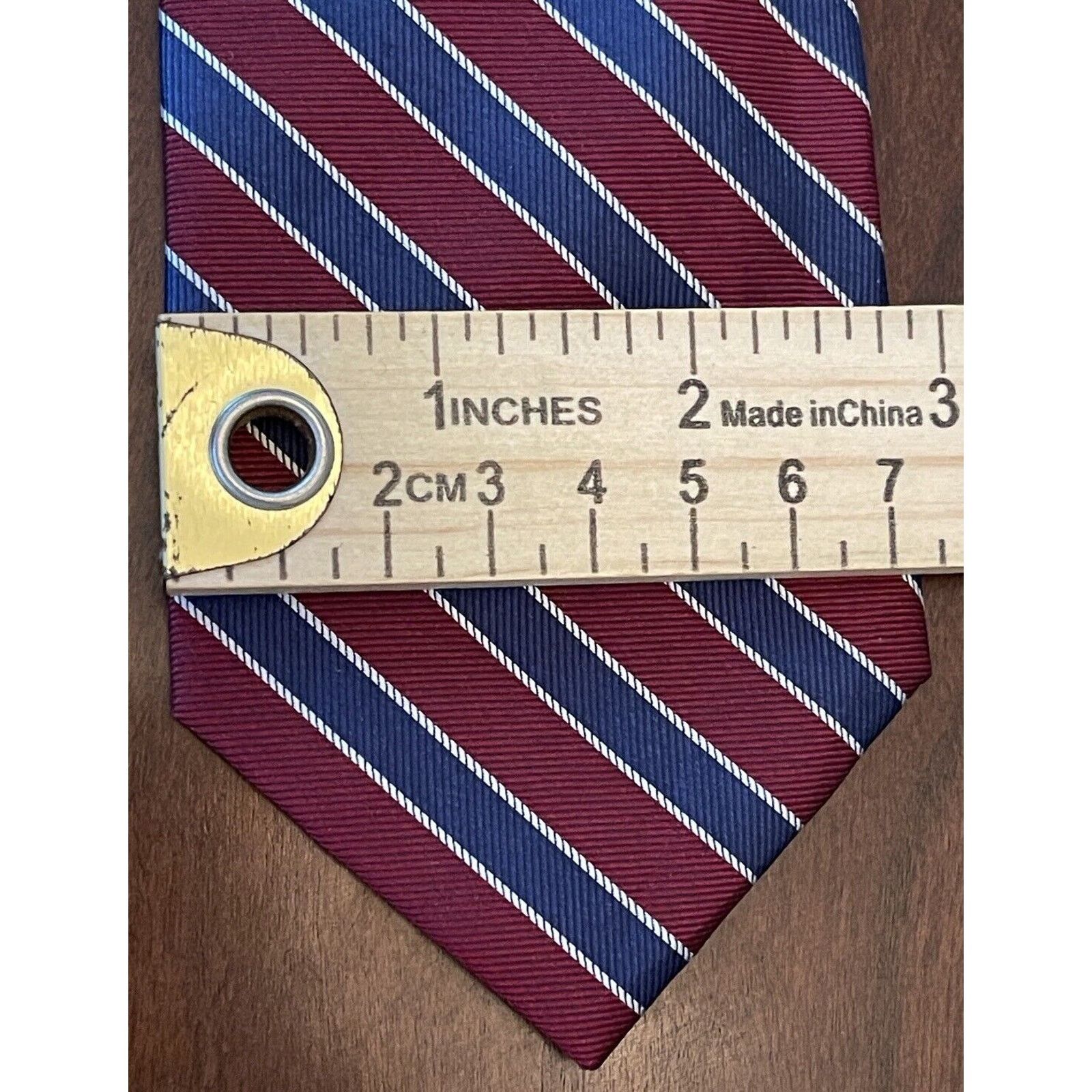 Haggar Haggar Burgundy Blue 100% Silk Men’s Neck Tie Made In China Size ONE SIZE - 4 Thumbnail