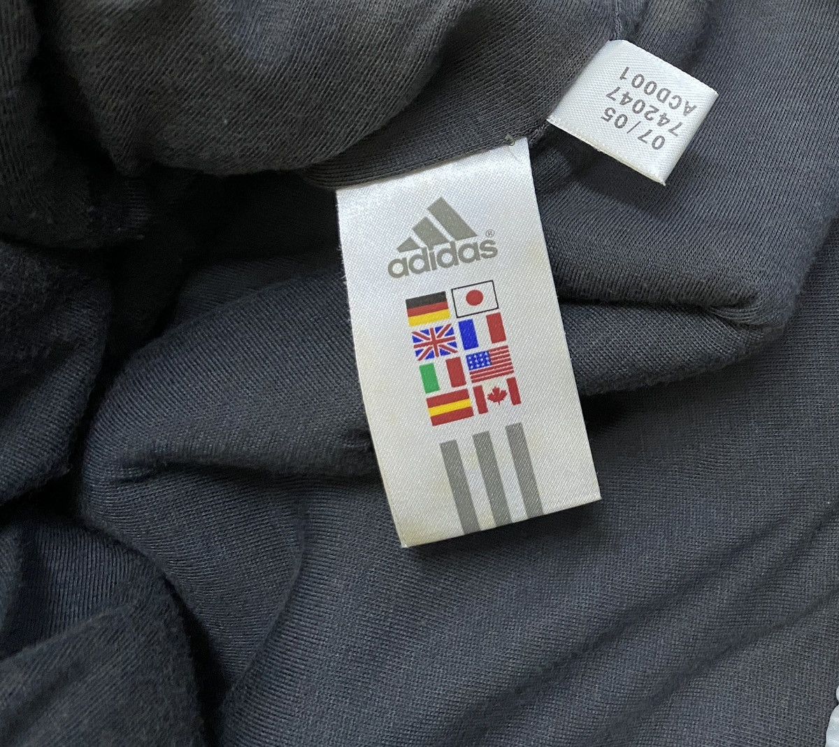 Adidas × Stella McCartney Brand Adidas Stella McCartney Puffer Jacket 2000s Size US L / EU 52-54 / 3 - 13 Thumbnail