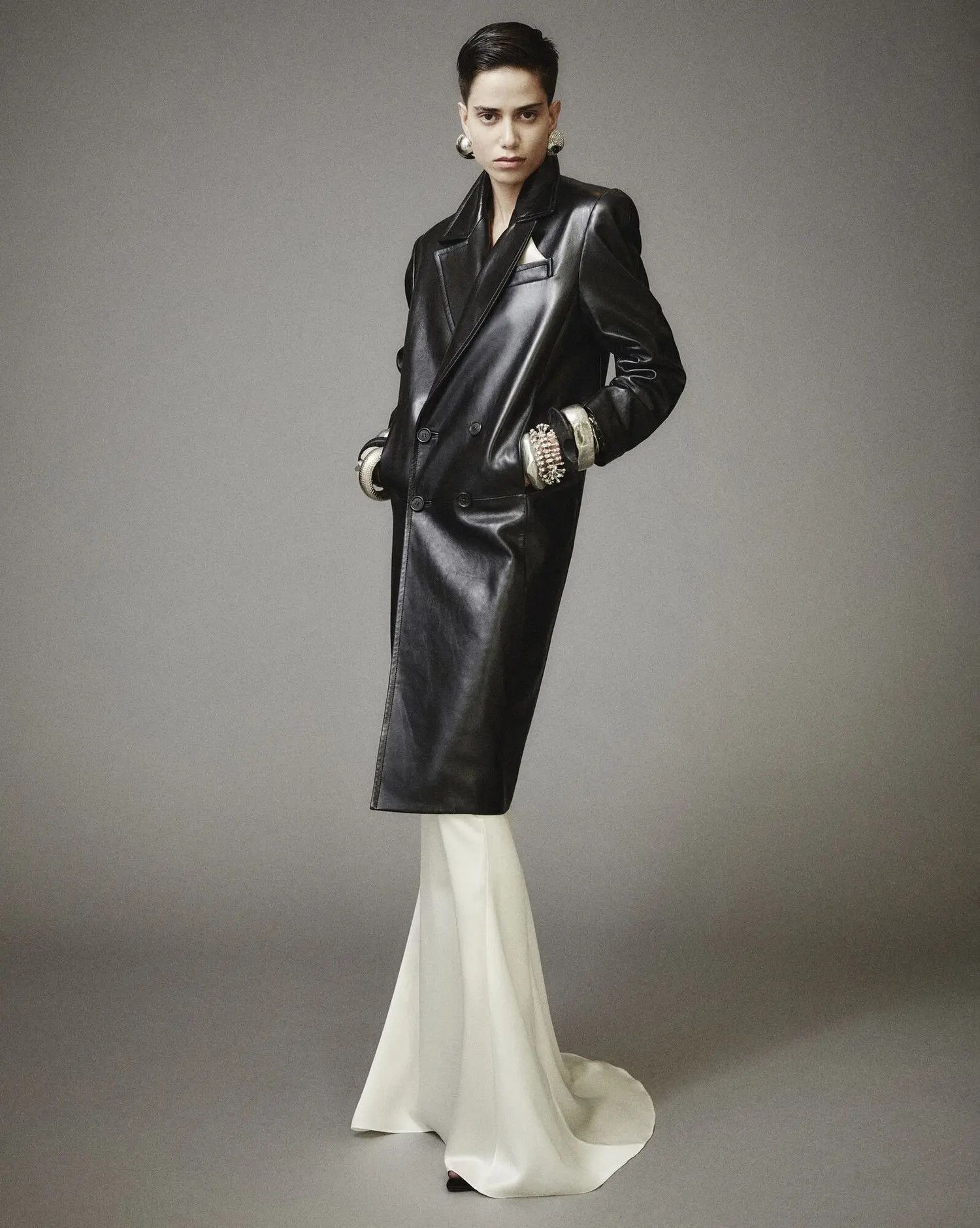 Saint Laurent Paris o1s1wg110225 715339 Long Double-Breasted Coat Lambskin Black Size M / US 6-8 / IT 42-44 - 2 Thumbnail