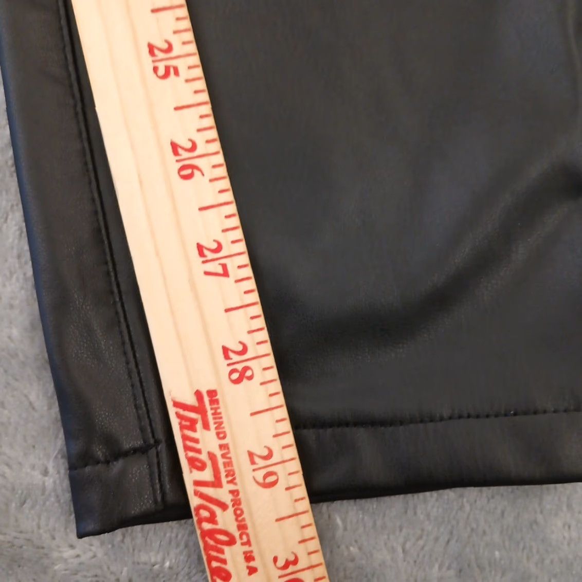 Vintage Maurices Ankle Pants Womens Size 14 Black Faux Leather Pockets 32x29.5 High Rise Straight Leg Flat Front N/A Size 36" / US 14 / IT 50 - 4 Thumbnail