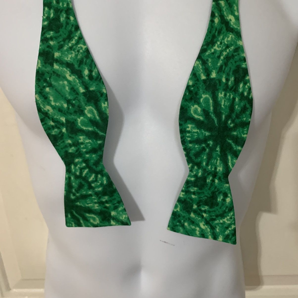 The Tie Bar Linen Handmade Tye Dye Self tie Bow tie Size ONE SIZE - 3 Thumbnail