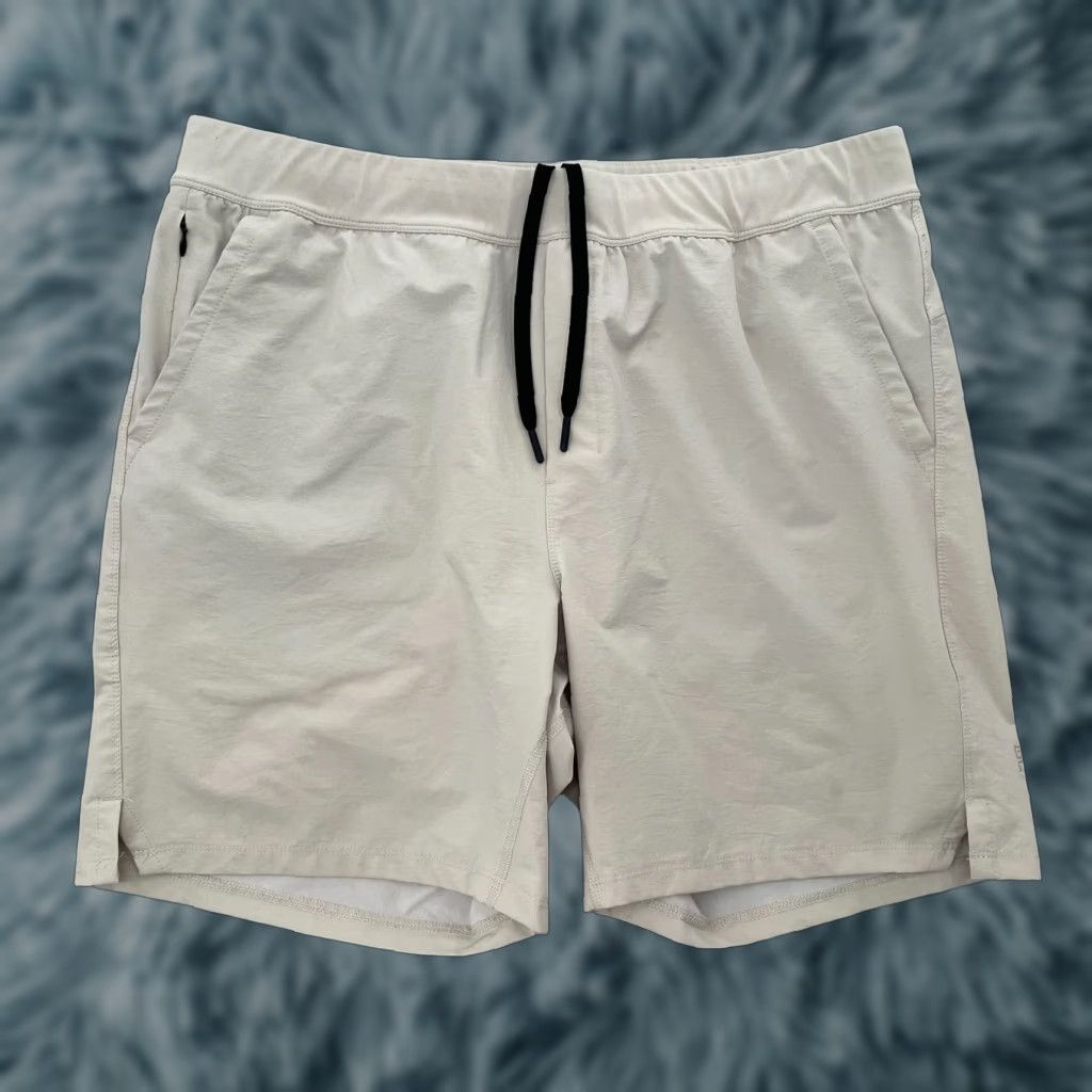 Vintage Public Rec Shorts Mens 38 Beige Elastic Waist Drawstring Pockets Performance Activewear Casual Cross Training Size US 38 / EU 54 - 1 Thumbnail