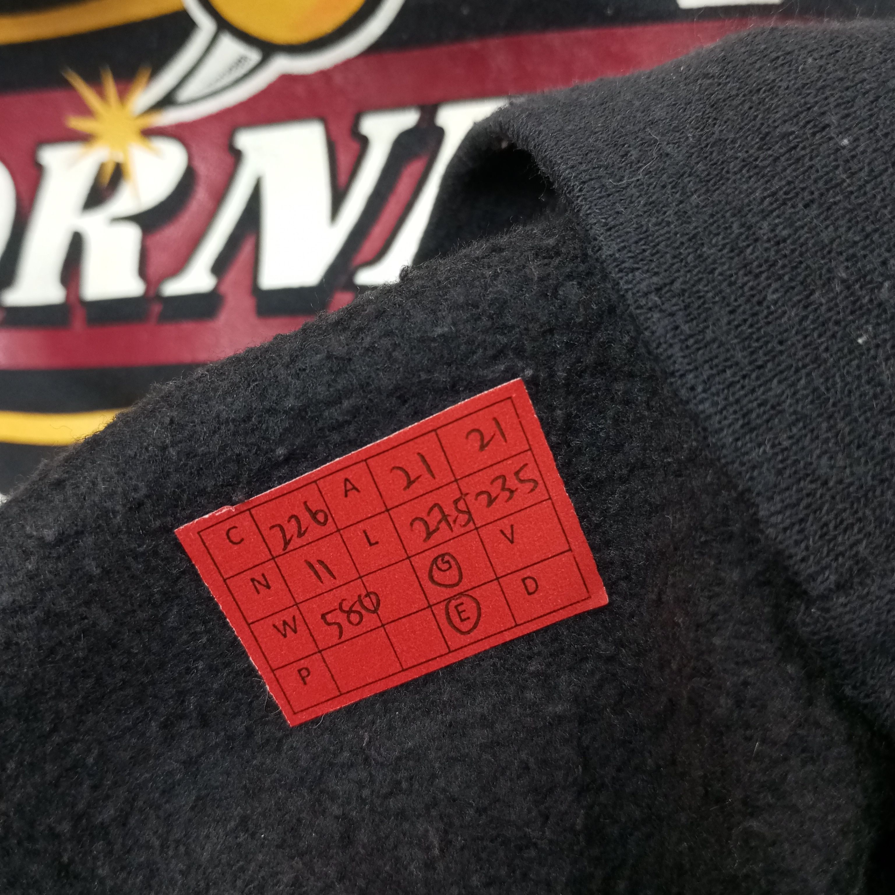 Vintage Hedrick Hornets Sports Team Hoodies c226n11 Size US M / EU 48-50 / 2 - 6 Thumbnail
