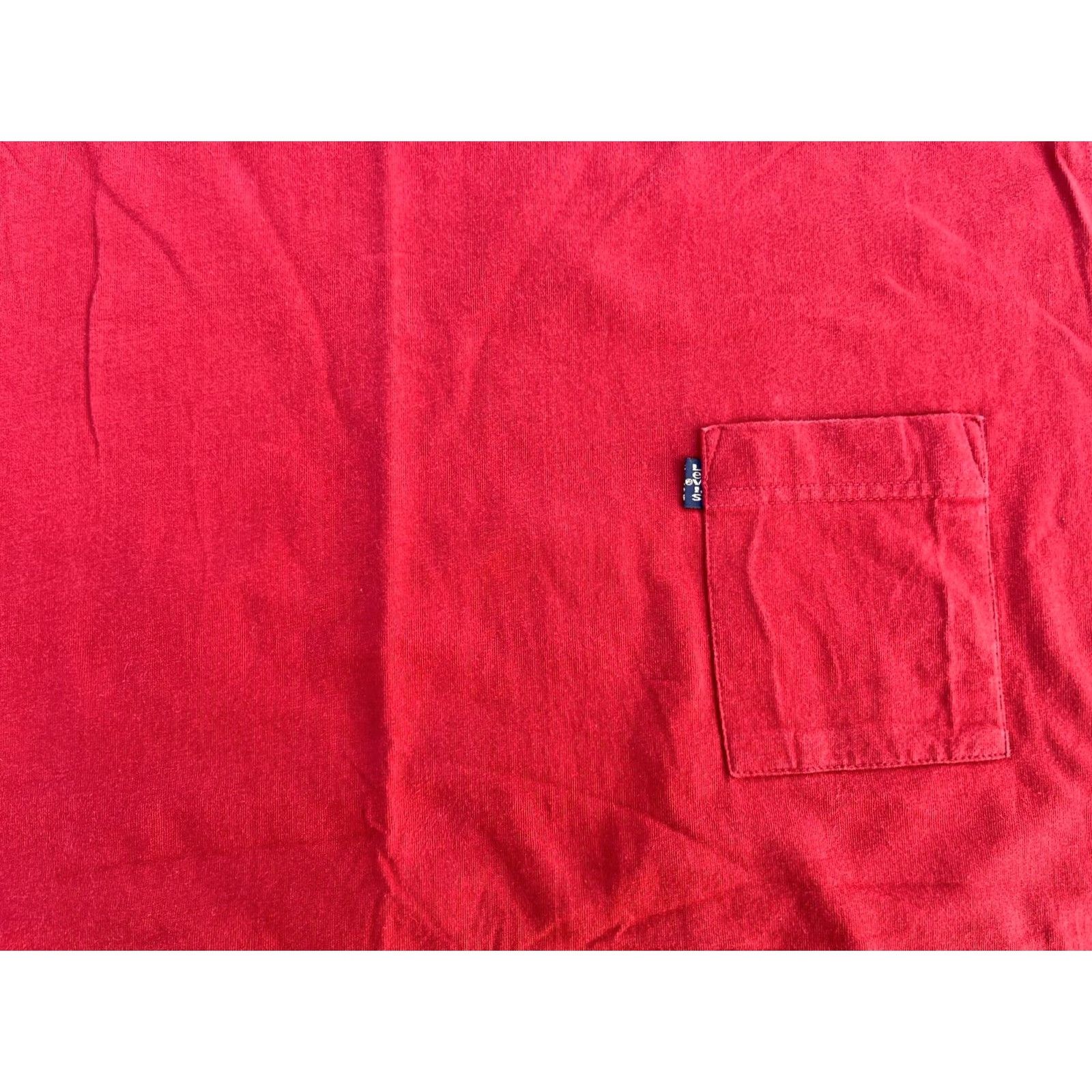 Levi's VINTAGE Levi's Pocket Tee Men's 1998 2XL T-Shirt Red Cotton 90s Shirt Pocket Mens Size US XXL / EU 58 / 5 - 4 Thumbnail