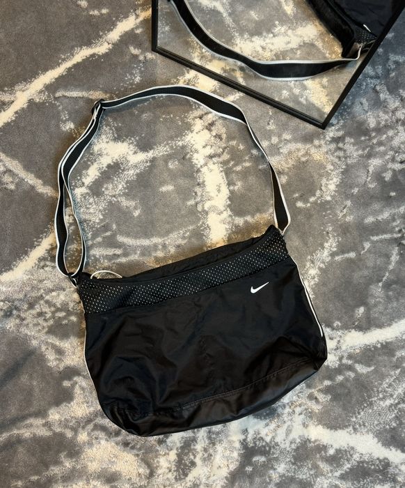 Nike mini sale swoosh bag