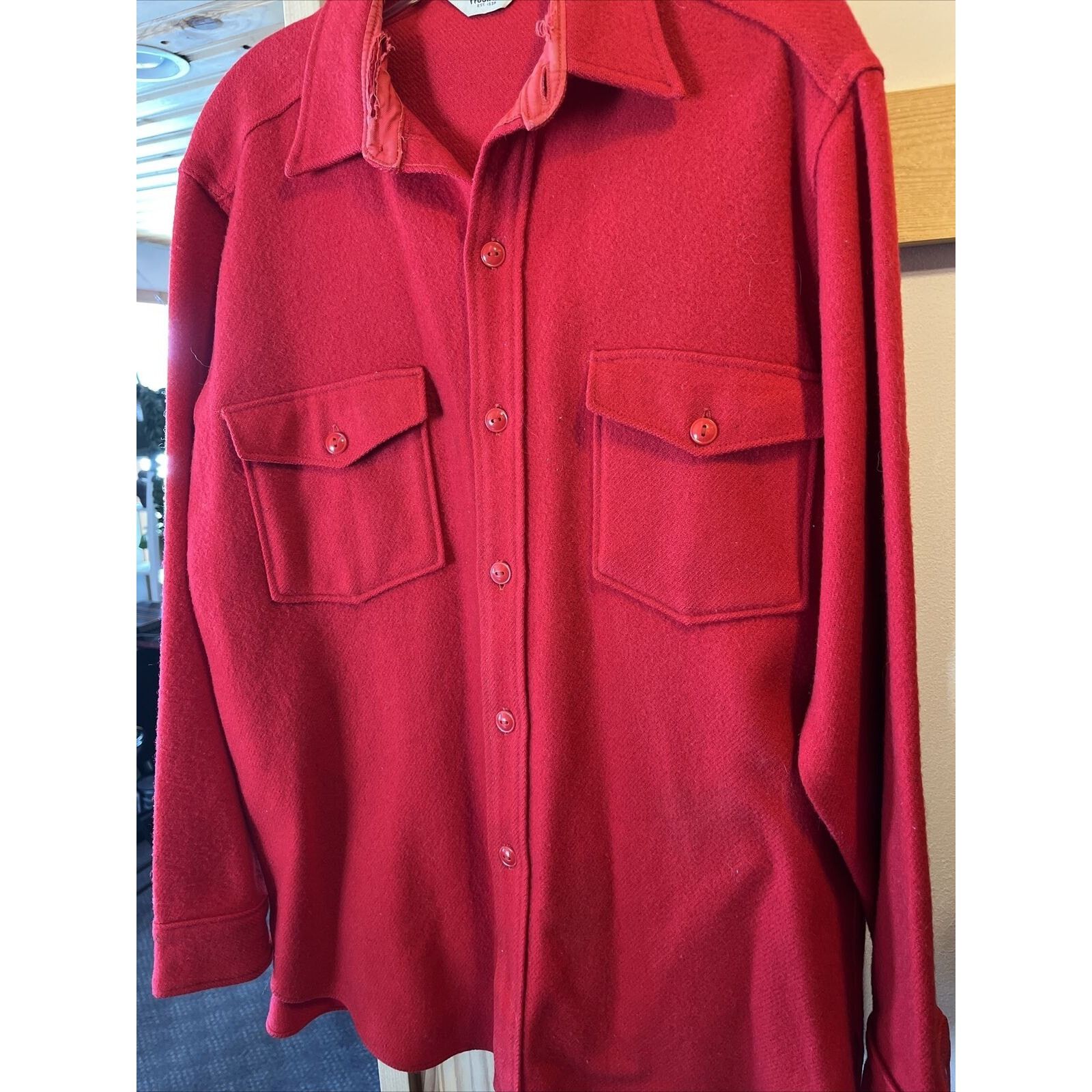Woolrich Woolen Mills Woolrich Vintage Mens 16 Red Wool Western Distressed Flannel Size US L / EU 52-54 / 3 - 13 Thumbnail