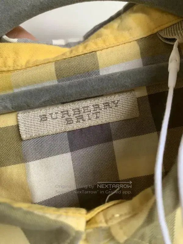 Burberry Burberry Summer Yellow Cotton Short Sleeve Shirt. Size US S / EU 44-46 / 1 - 4 Thumbnail