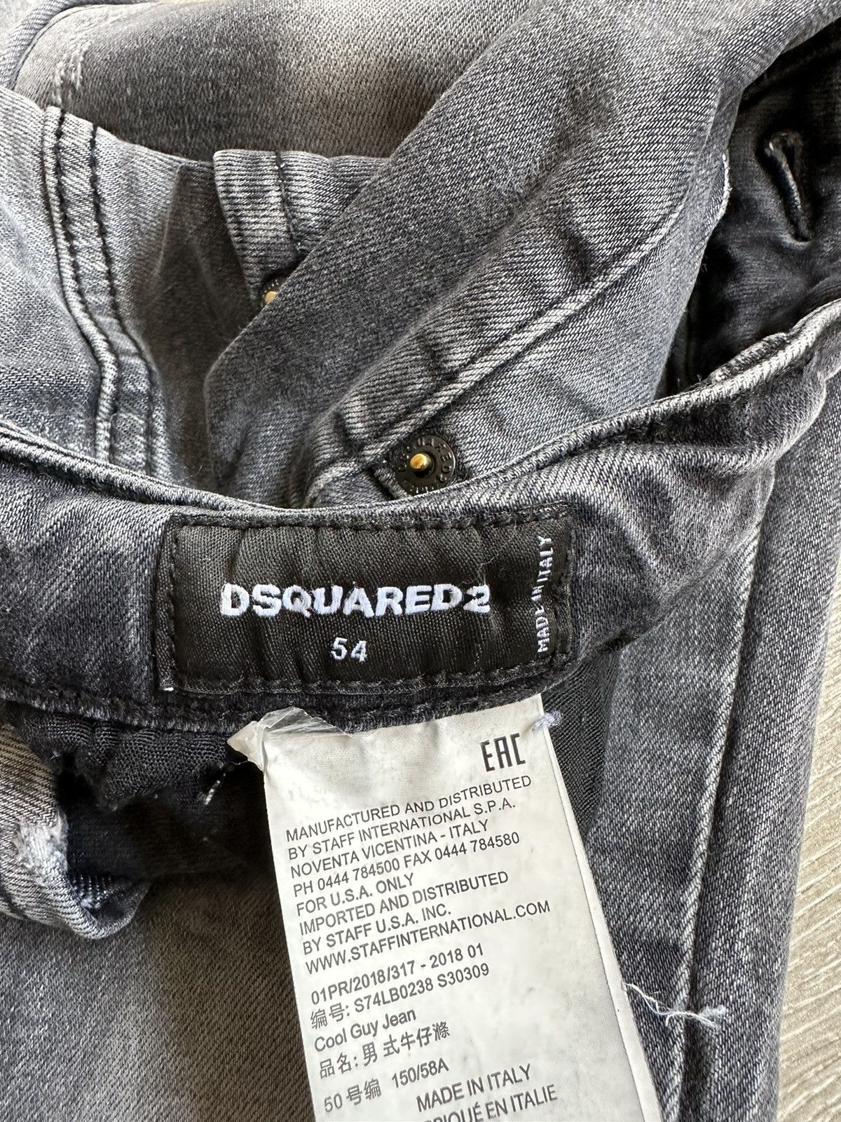 Dsquared2 DSQUARED2 Grey Distressed Denim Pants Men’s size 54 Size US 32 / EU 48 - 16 Thumbnail