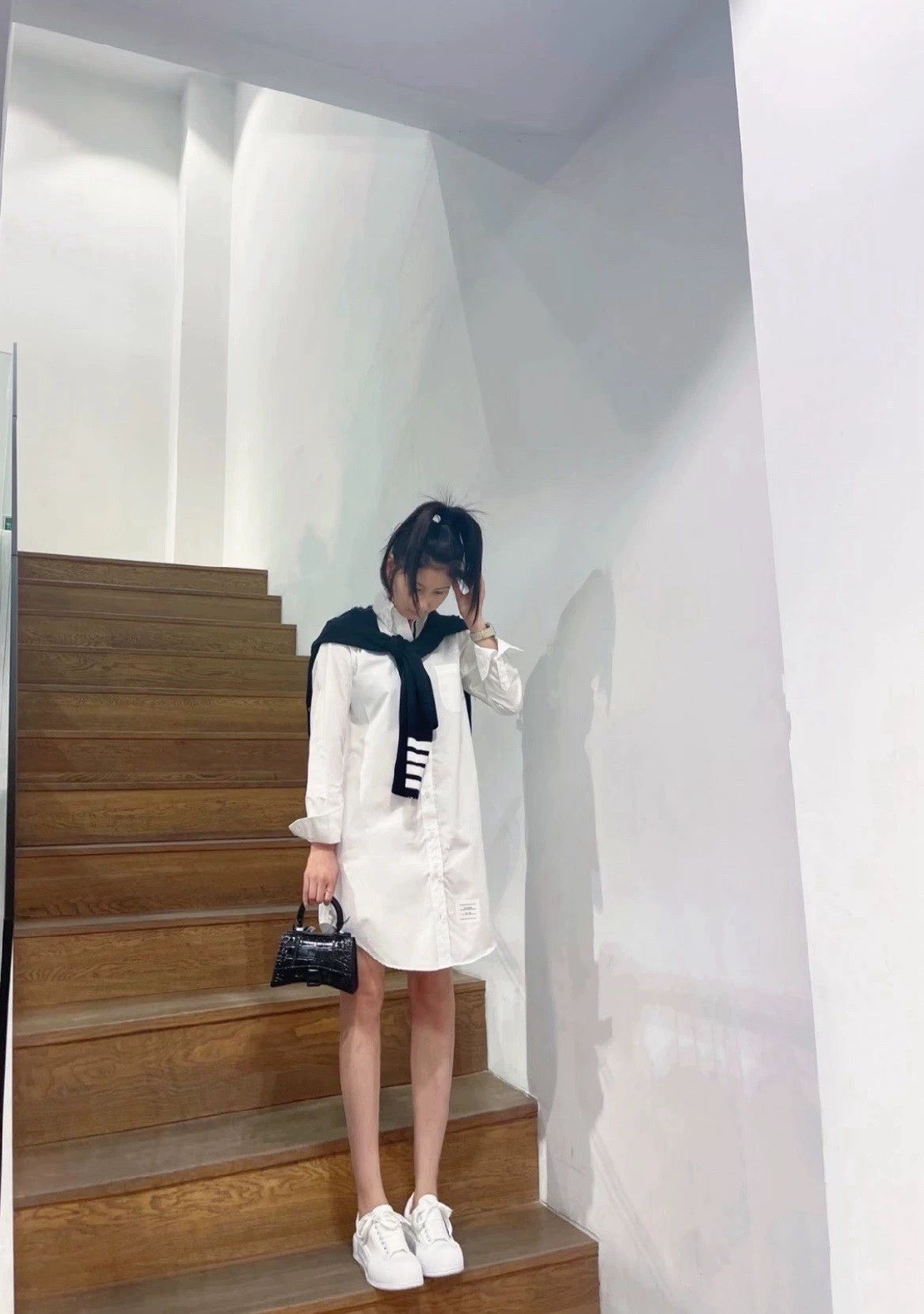 Thom Browne Thom Browne Women's Classic White Oxford Shirt Dress Size XS / US 0-2 / IT 36-38 - 7 Thumbnail