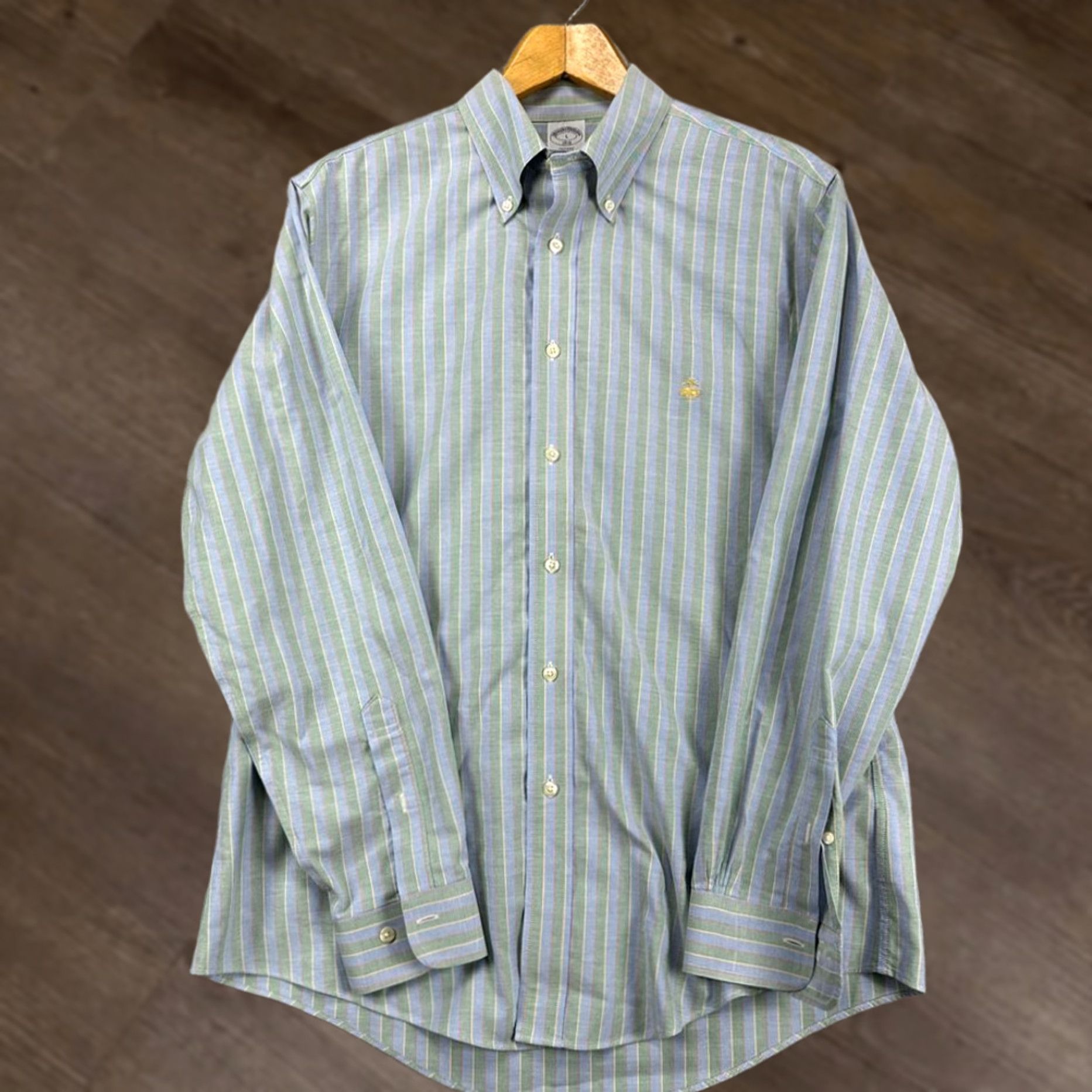 Brooks Brothers Brooks Brothers Shirt Mens Large Green Regent Stripe Supima Cotton Button Up Shirt Size US L / EU 52-54 / 3 - 1 Thumbnail