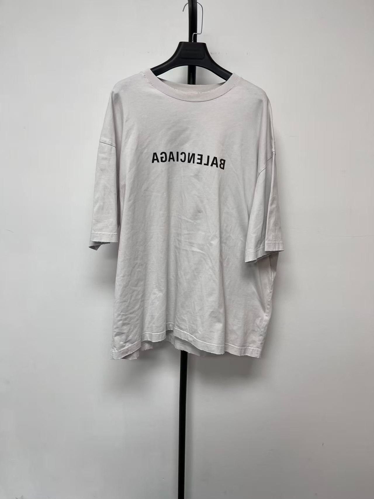 Balenciaga Balenciaga Logo Print Crewneck Short-Sleeve T-Shirt Unisex Size US XL / EU 56 / 4 - 1 Thumbnail