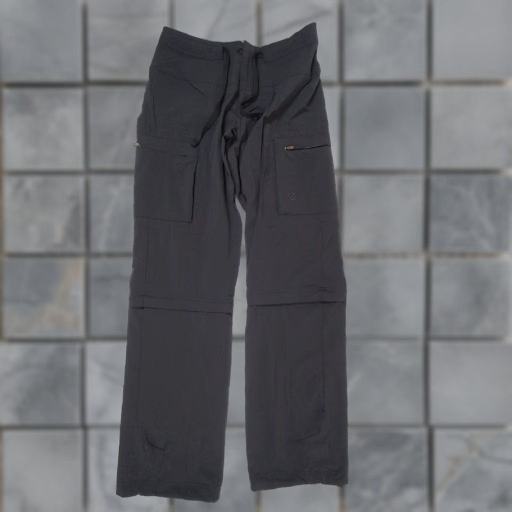 Mountain Hardwear Mountain Hardwear Cargo Pants Womens 2 Black Convertible Outdoor Stretch Size 26" / US 2 / IT 38 - 1 Thumbnail