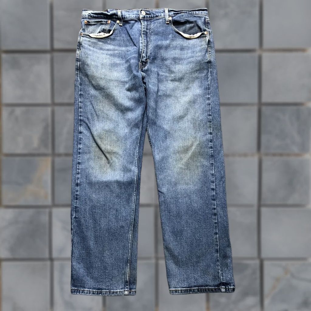 Levi's Levi's Jeans Mens 38x29 Blue Medium Wash Straight Leg Denim Regular Fit Pants Size US 38 / EU 54 - 1 Thumbnail