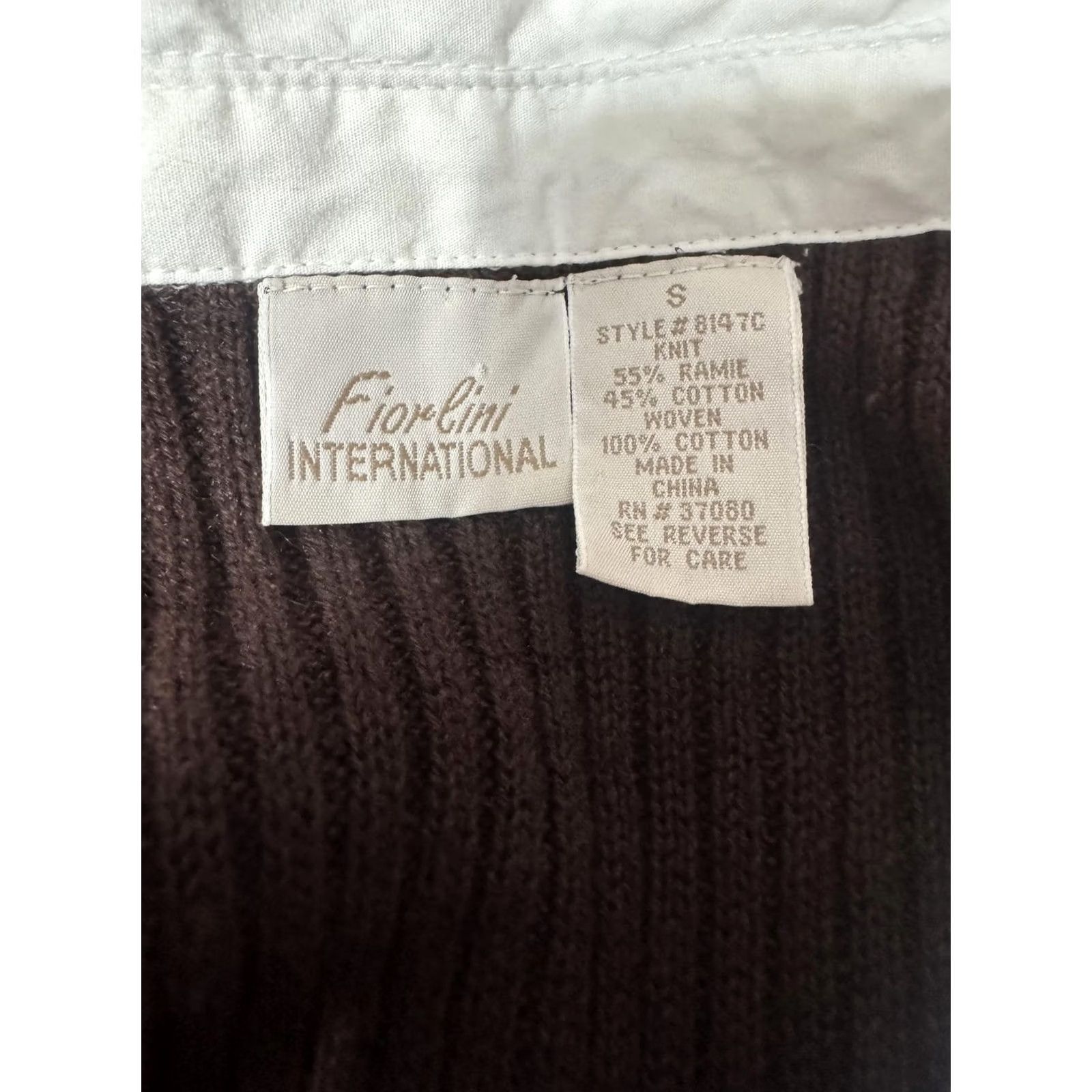 Vintage VINTAGE Fiorellini International Women's Knit Top Shirt Detail Brown, S, Long Sleeve, Pullover, 100% Cotton, Collared, Solid, Regina Style, Women Size S / US 4 / IT 40 - 3 Thumbnail