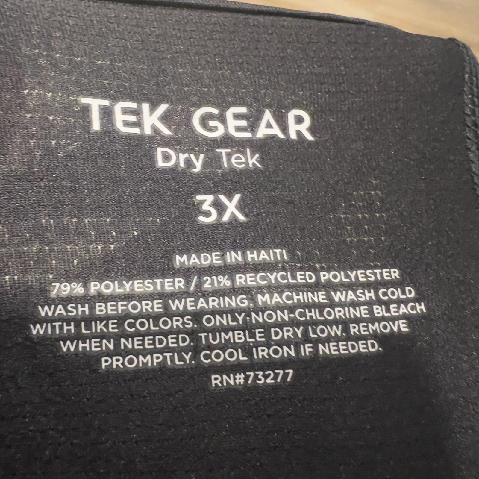 Tek Gear Tek Gear Woman’s Black Activewear Tank Top Size 3X Size ONE SIZE - 3 Thumbnail